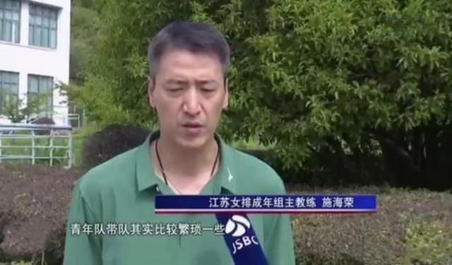 除此之外,影片更是首次对于“黄泉”有了具象化的视觉呈现。