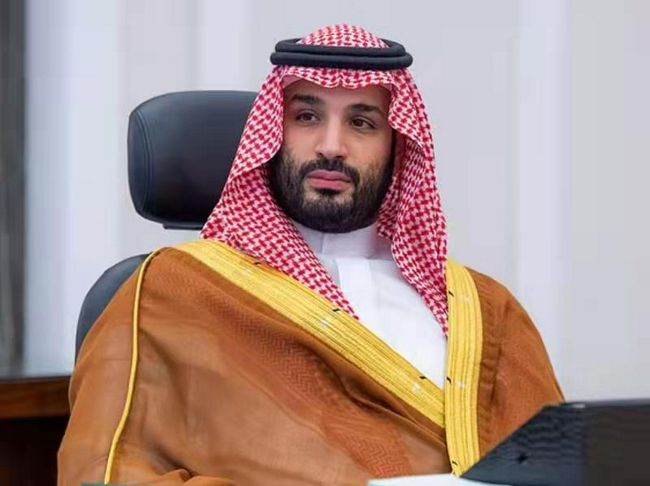 宫崎骏隐退后首次接受访问 或将揭开退休原因 2013-11-08 据日本媒体最新报道,72岁高龄的日本动画电影巨匠宫崎骏,在今年九月宣布退休之后,即将首次公开接受访问。
